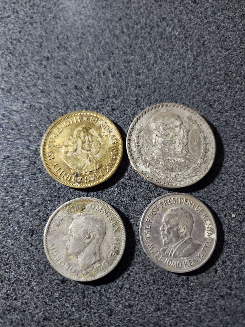 ザ*座様 外国硬貨　まとめ売り　370g