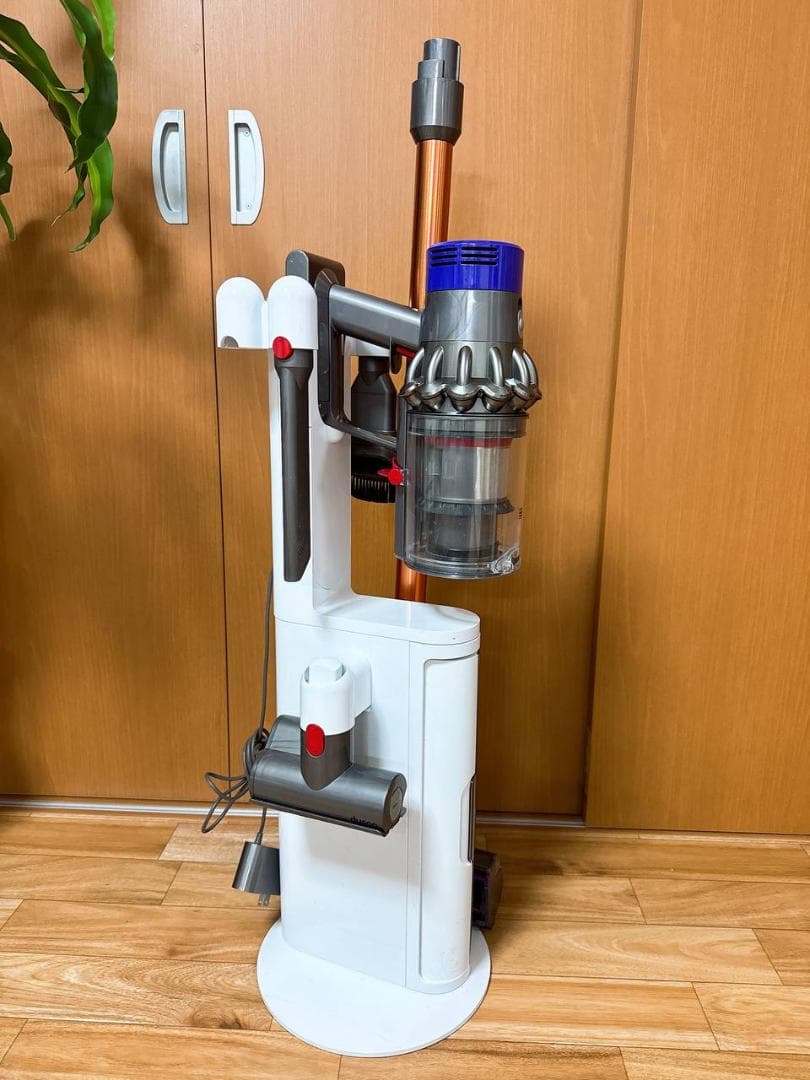 【分解洗浄済】298-ダイソン dyson v10 sv12 掃除機 作動品
