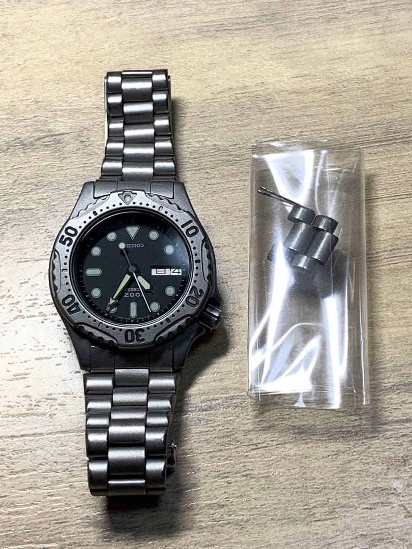 ⭐️希少⭐️ 予備コマ付⭐️SEIKO プロフェッショナル200mチタンダイバー