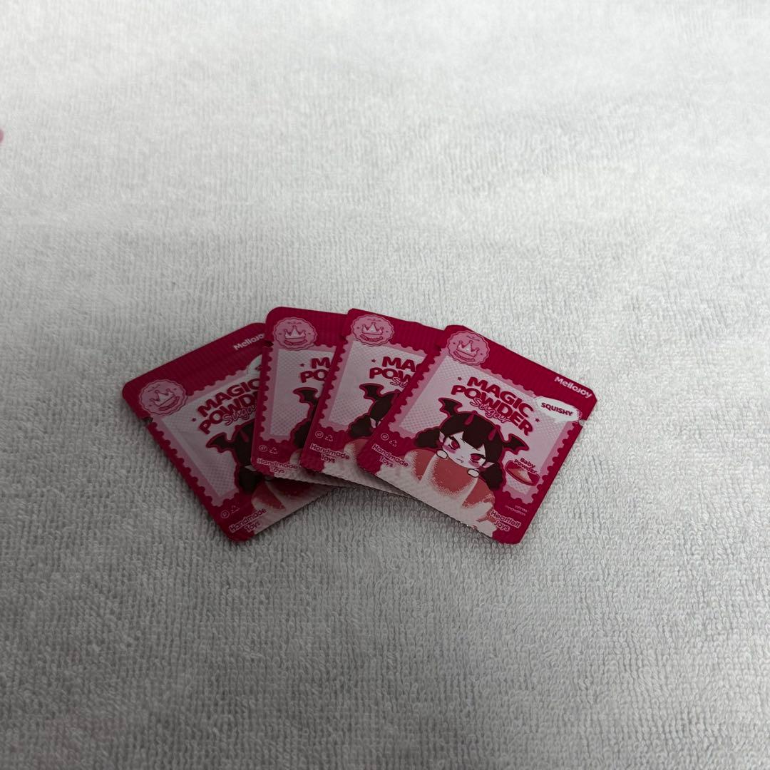 mellojoy メロジョイスクイーズ　4個セット　パウダー付き