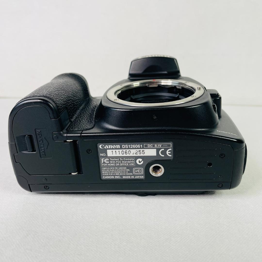 レンズ交換式デジタルカメラ EOS 20D／キャノン