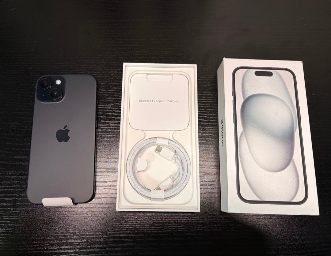 Apple iPhone 15 ブラック 128GB 新品未使用品