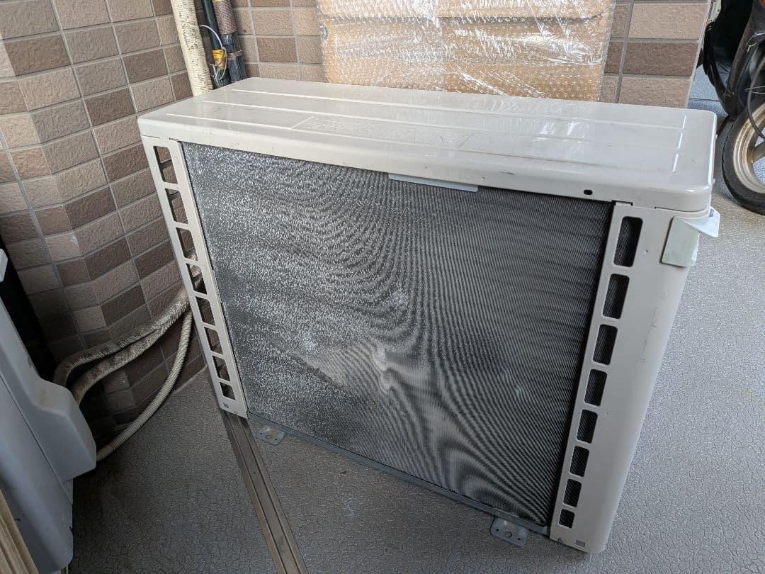 シャープ エアコンおもに18畳用 AY-P56DH2-W・2022年製【難あり】