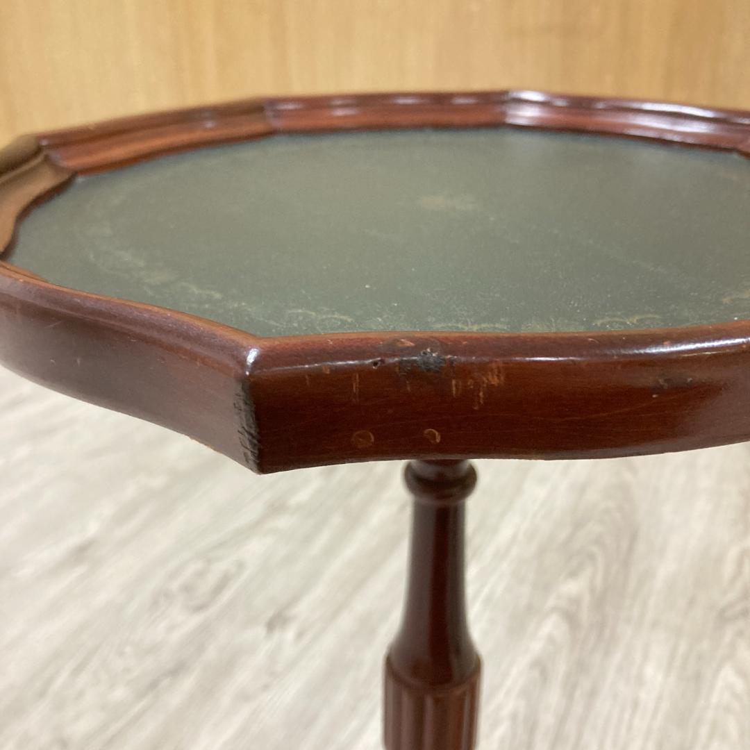 アンティーク調　サイドテーブル　コーヒーテーブル A