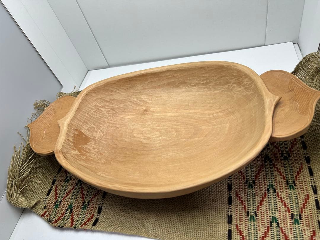 アイヌ美術蒐集家のコレクション品 20世紀 木地刳抜 木彫ニマ(深皿)民族芸術