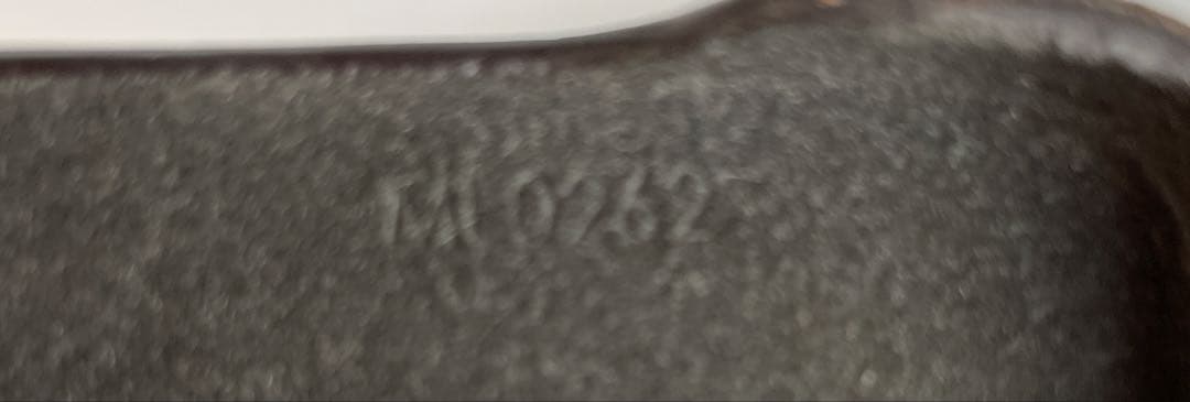 ✨美品✨ルイヴィトン　バンパー　ドーフィーヌ　モノグラム　iPhone13Pro