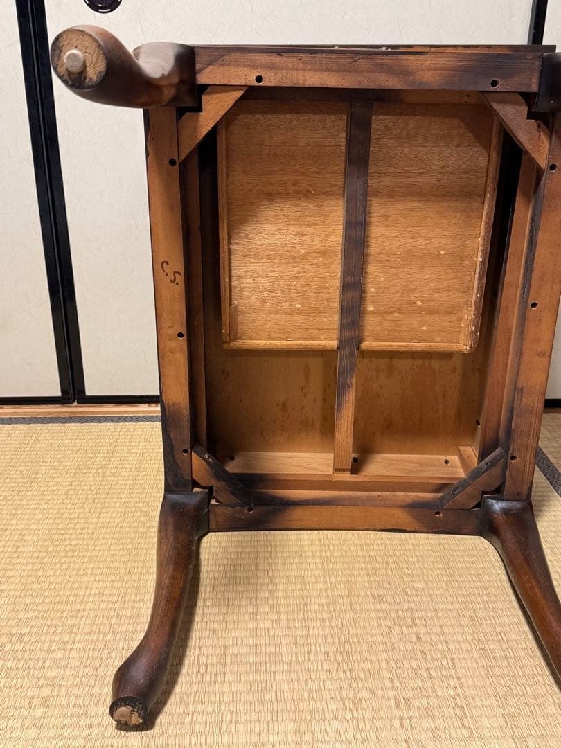 ブランド不明 アンティーク サイドテーブル　猫脚