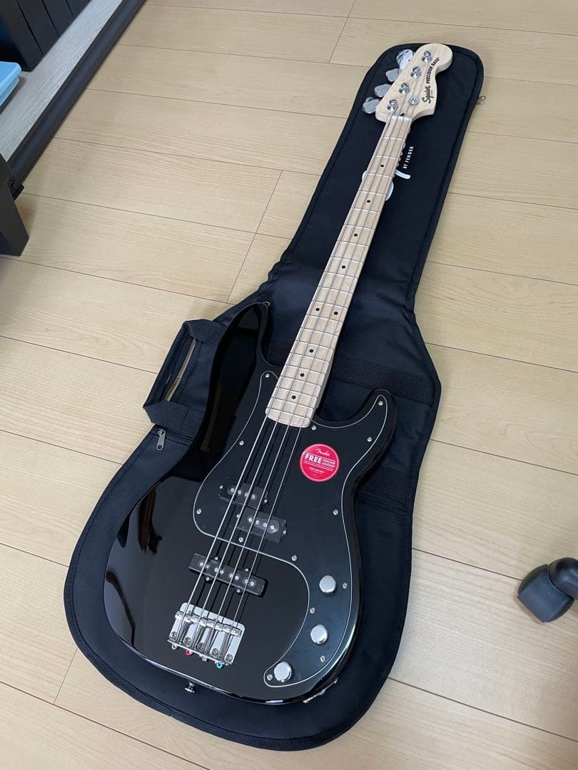 Squier ストラトキャスター エレキベース ブラック affinity PJ