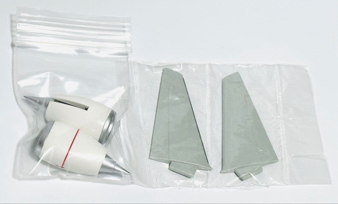 JALUX 1/130 B737-400 JTAジンベエジェット