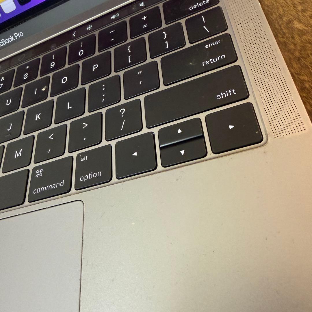 MacBook Pro 13インチ 2016 タッチバー