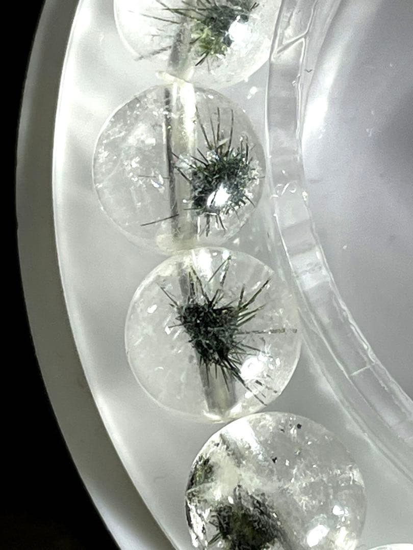 【新入荷】ホーランダイトインクォーツブレス高品質　9.7㎜希少（新品未使用）幸運