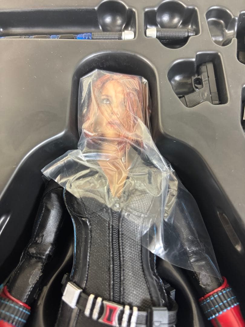 ホットトイズ エイジ・オブ・ウルトロン ブラック・ウィドウ アベンジャーズ 美品