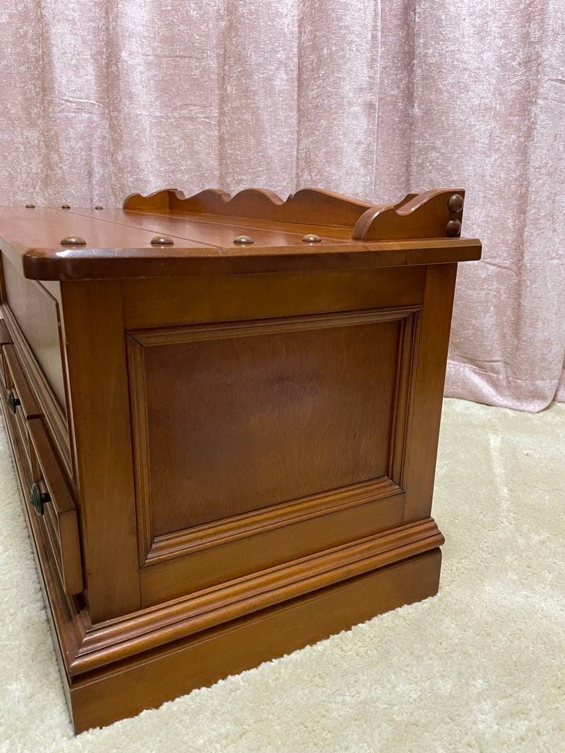 横浜Daniel ダニエル　ベンチ　ベンチボックス　キャビネット　ベンチチェスト