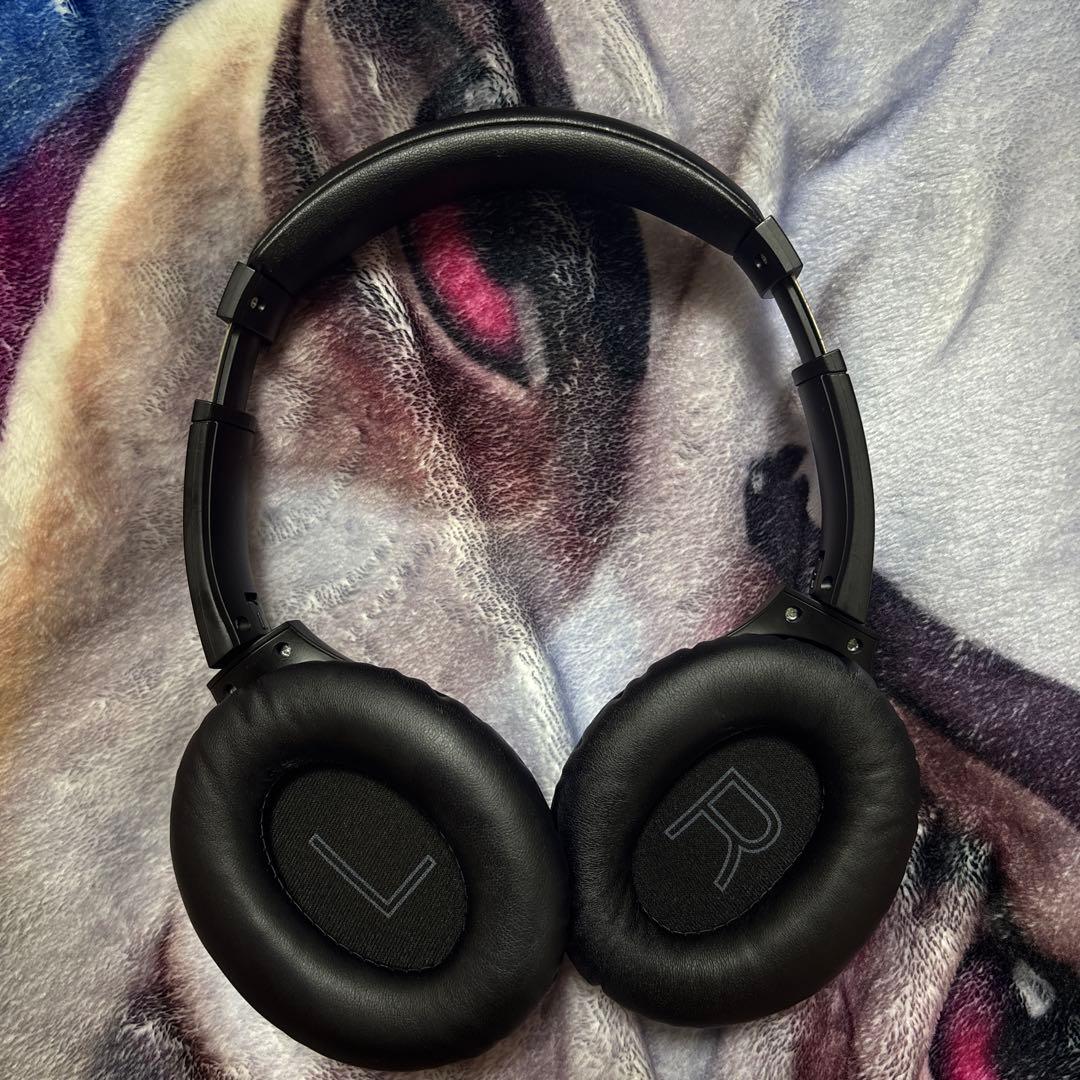 ワイヤレスヘッドホン ブラック　即購入可！