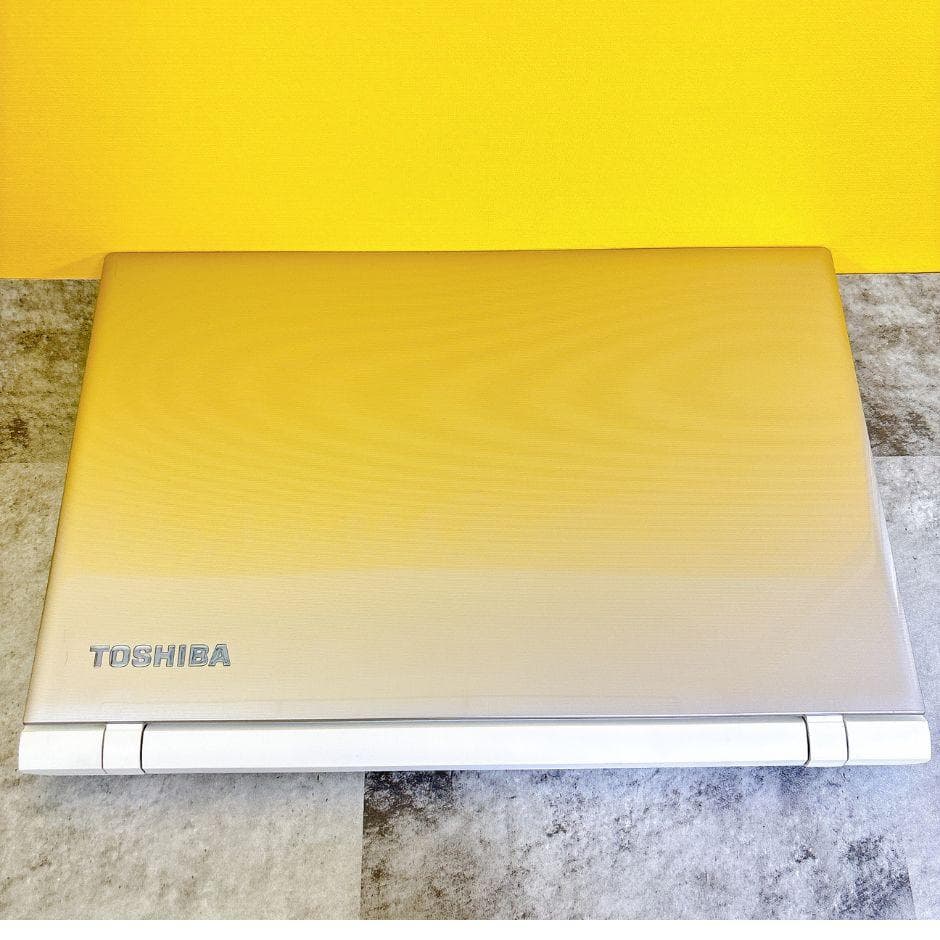 ⅰ5＆新品SSDで快適✨フルHD ブルーレイ カメラ付き 薄型Windows11