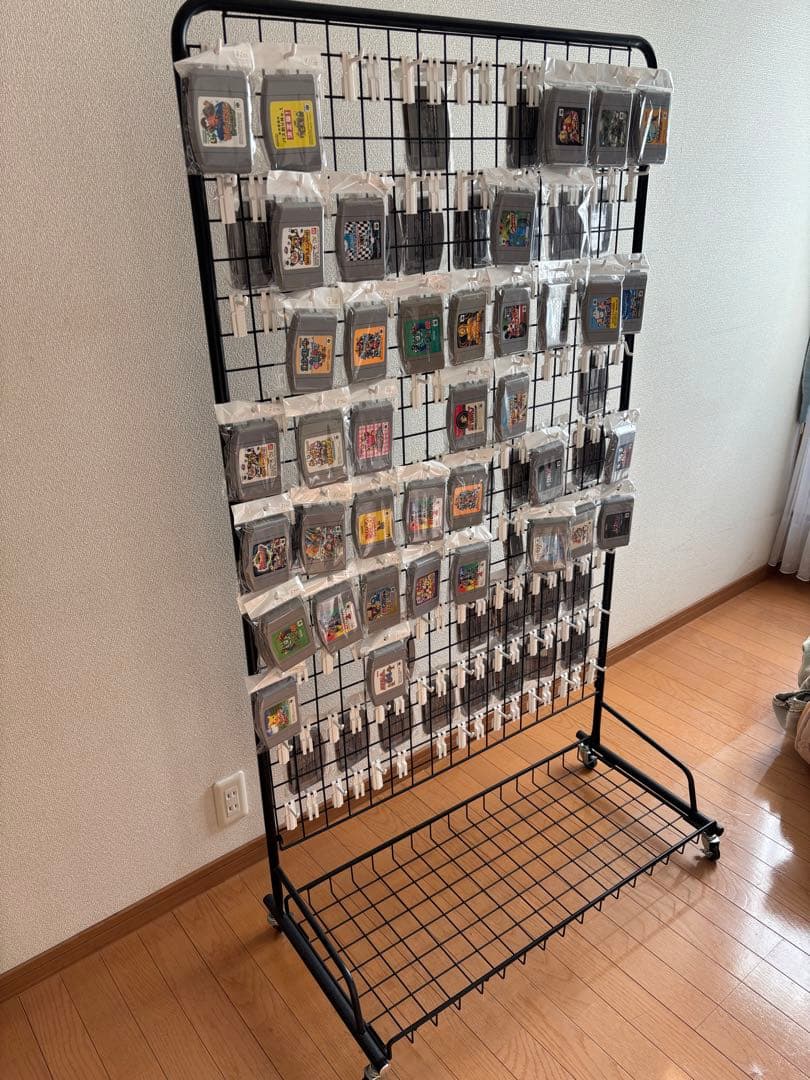 移動可能なディスプレイラック ブラック3台