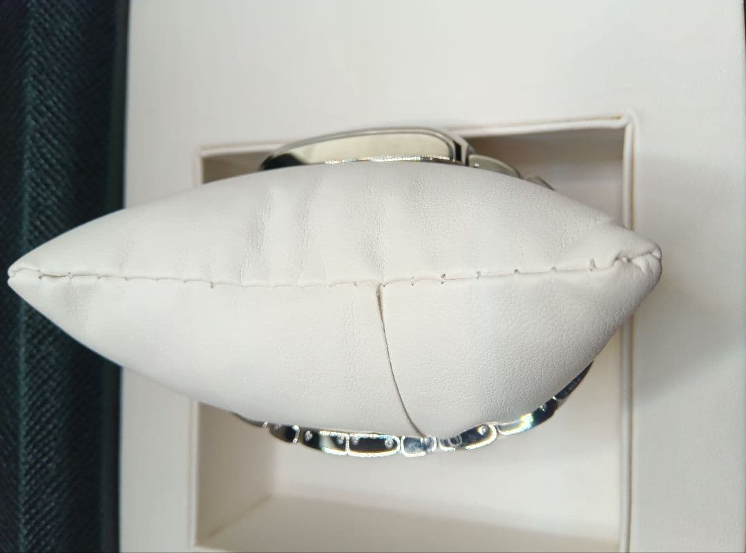 L*Y様 新品フレデリックコンスタント腕時計ステンレスサファイアガラス