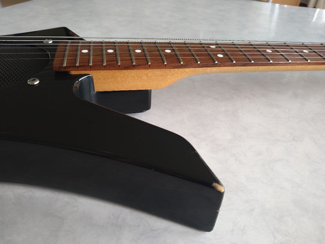 JACKSON/CHARVEL アンプ内蔵ギター
