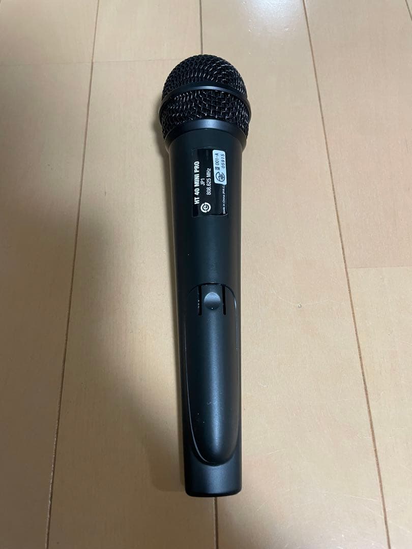 AKG ( アーカーゲー ) WMS40 PRO MINI VOCAL SET