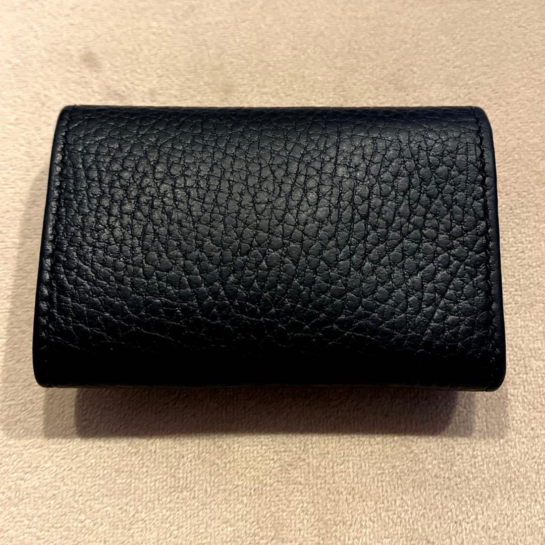 グッチ　GUCCI キーケース　レザー　黒　ブラック　中古
