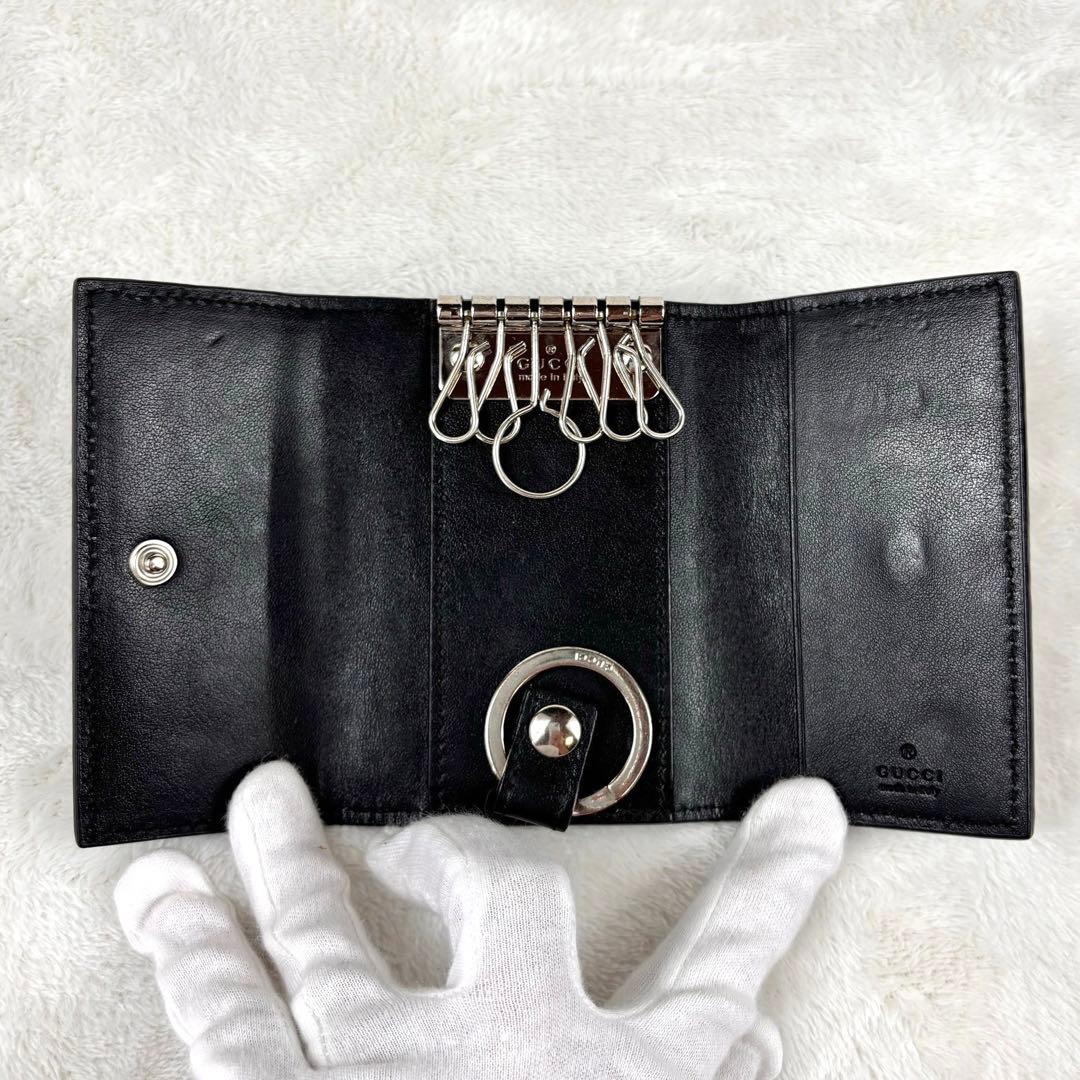美品✨箱付き GUCCI グッチ 6連 キーケース シマ GG型押し ブラック