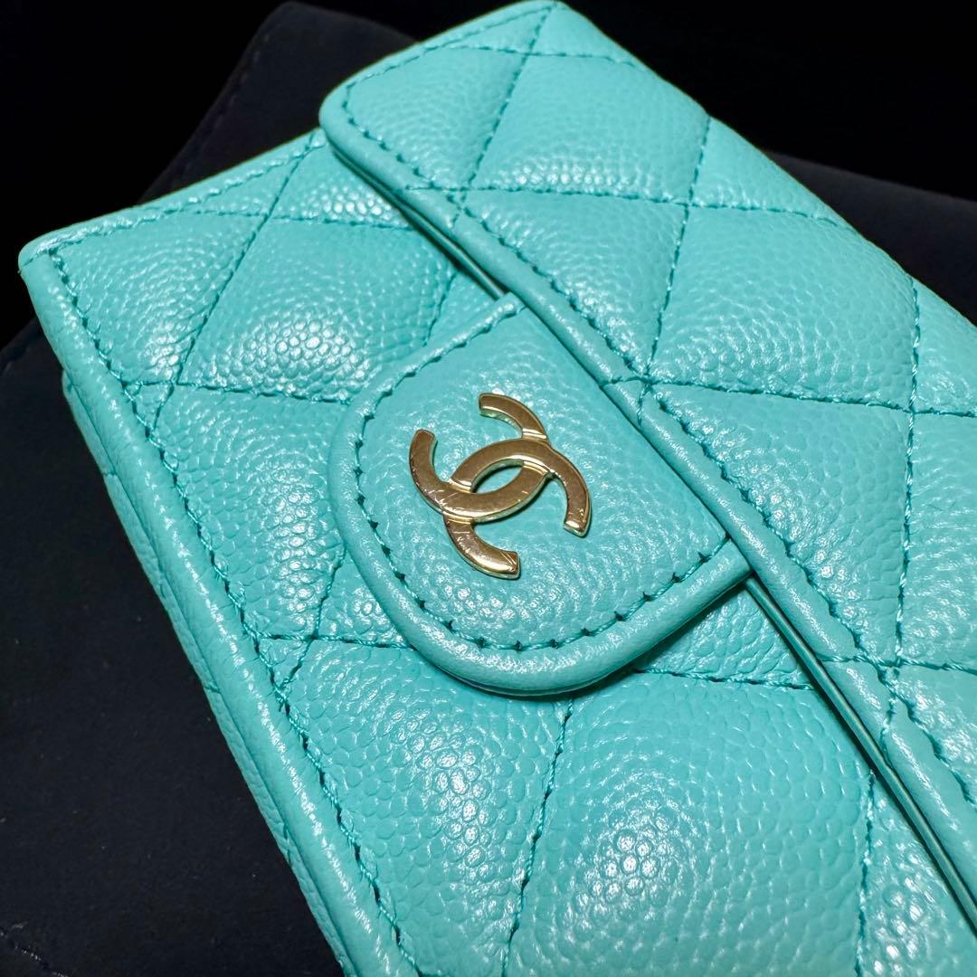 CHANEL シャネル 三つ折り ミニ財布 キャビアスキン ティファニー 水色