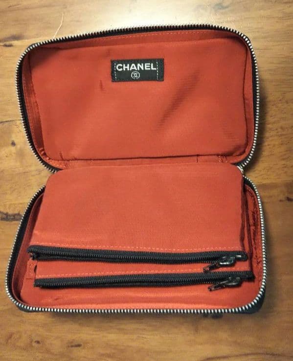 【 CHANEL 】 旧トラベルライン コスメポーチ・アクセサリーポーチ