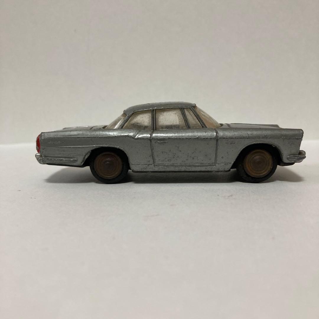 モデルペットNo.15プリンス スカイラインスポーツミニカー