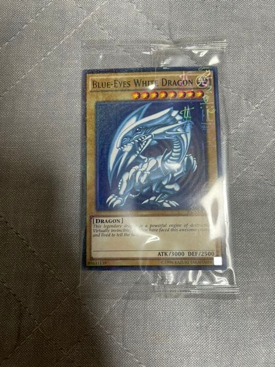 遊戯王 青眼の白龍 ブラック・マジシャンWCS2015 プロモ　新品未開封