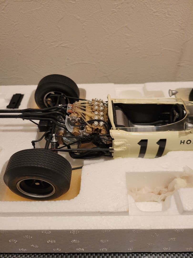 タミヤ Honda RA272 1/12スケール　タミヤ模型　f1 ミニカー