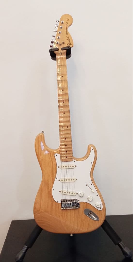 Fender Japan Stratocaster リッチーブラックモアモデル