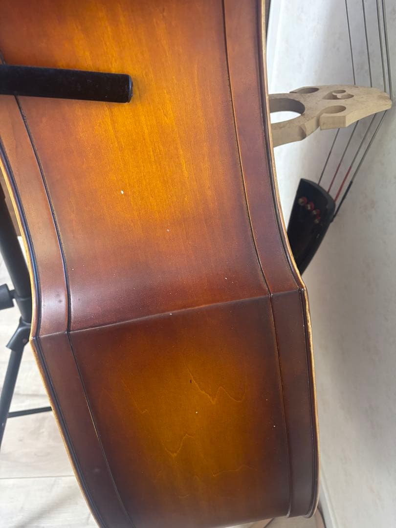 Hallstattのコントラバス「WBS-800」木製 4弦