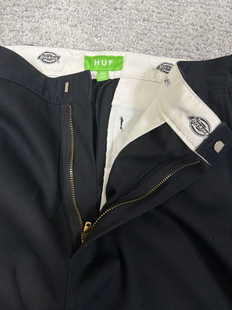 HUF・Dickiesコラボ 黒 チノパン ポケット付き レア