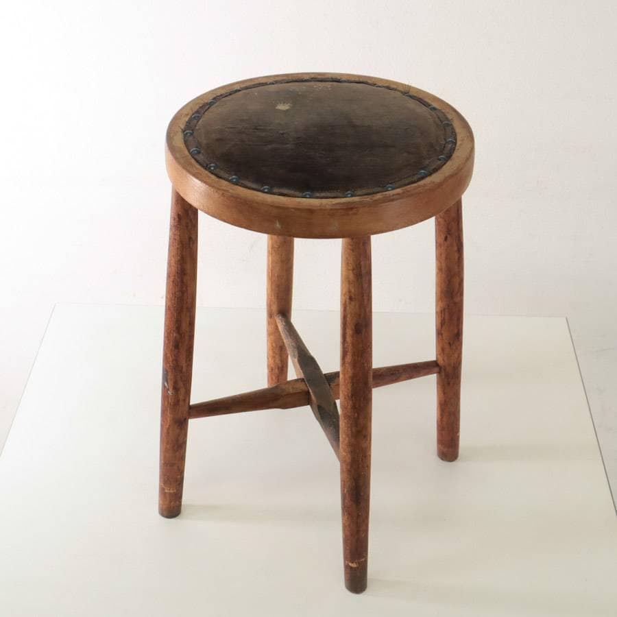 布座面のスツール 古家具 丸椅子 ラウンドスツール 美術室の椅子