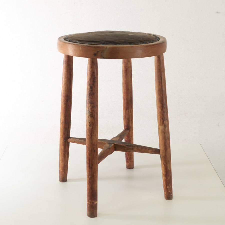 布座面のスツール 古家具 丸椅子 ラウンドスツール 美術室の椅子