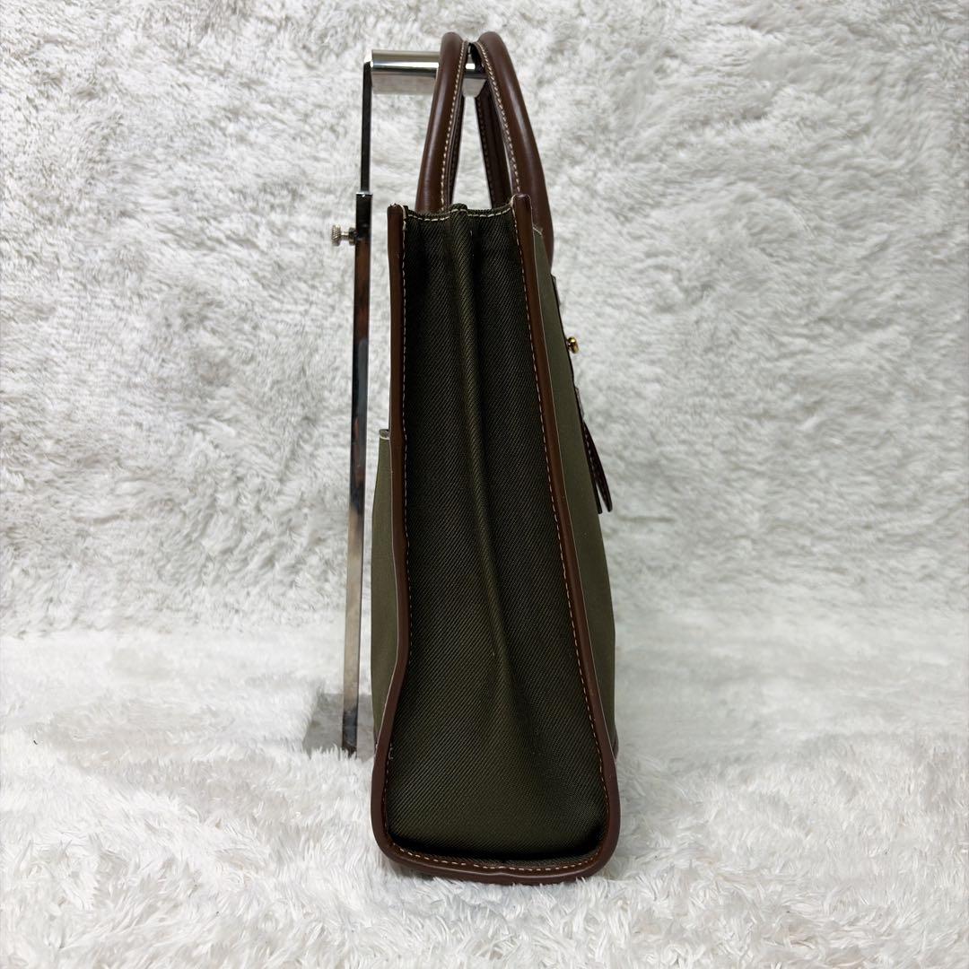 ハンティングワールド ビジネスバッグ トートバッグ　大容量 3層 A4 PC