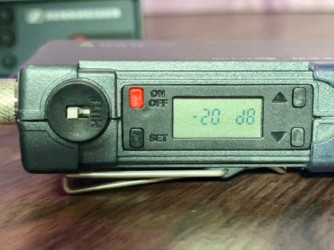 ③Sennheiser EW100 B帯 ワイヤレスシステム ラベリアマイク付