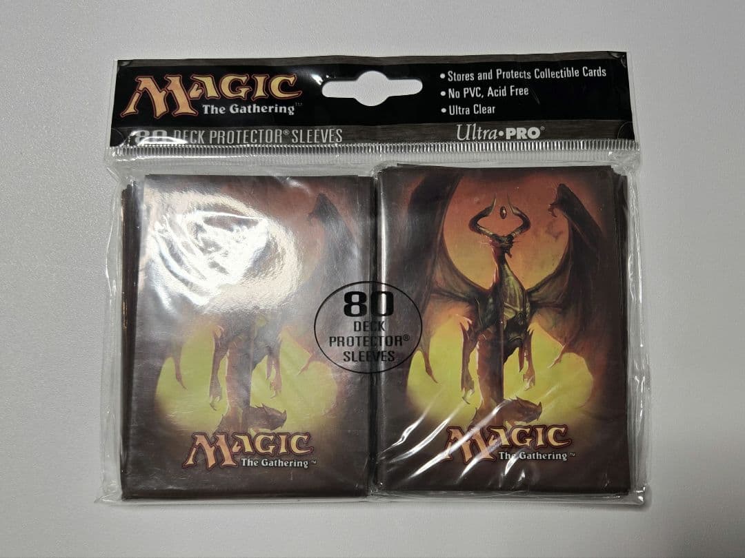 ニコル・ボーラス ニコルボーラス mtg スリーブ