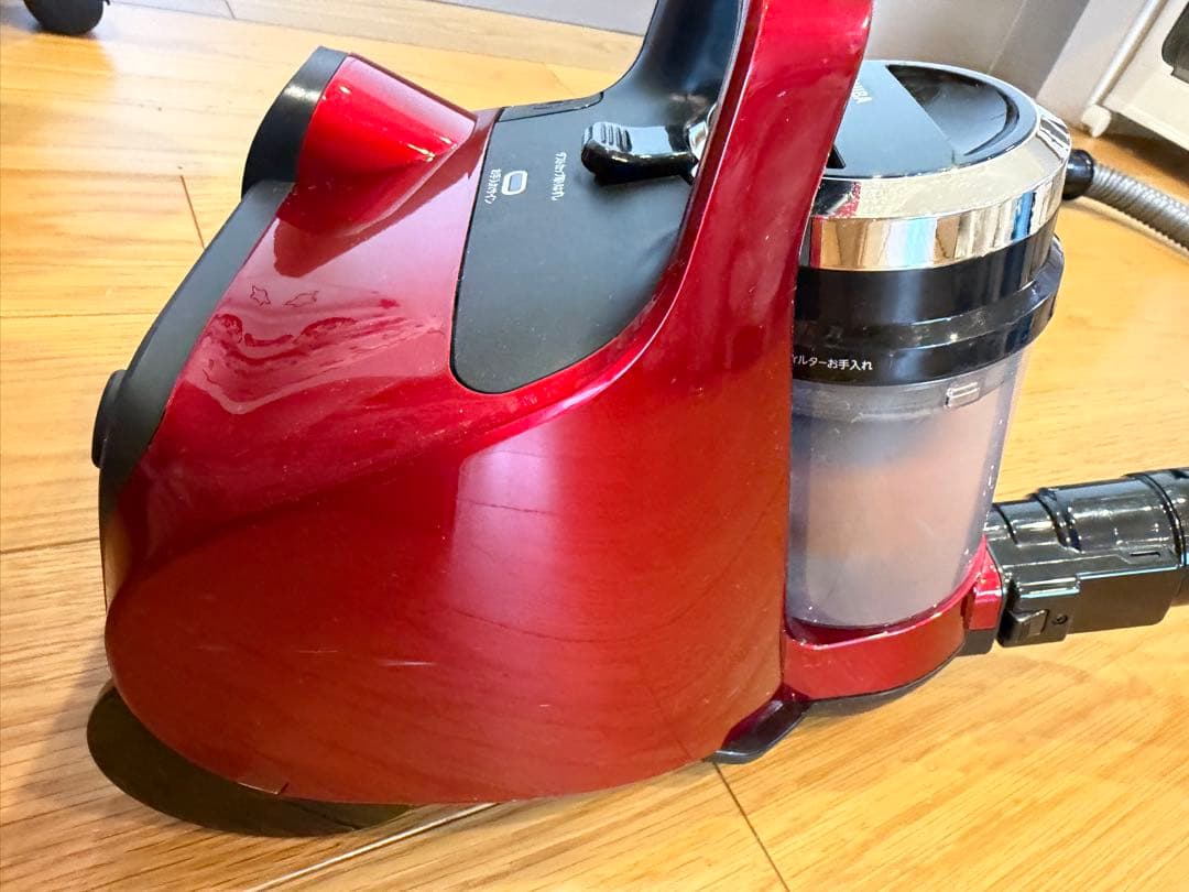 東芝　サイクロン式クリーナー トルネオ VC-C7(R) 掃除機　2023年製