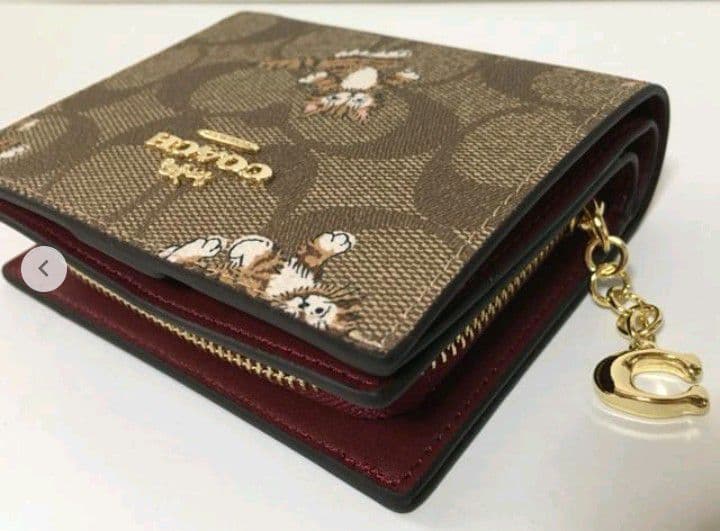 新品未使用コーチ二つ折り財布キャット猫ブラウンレディースメンズ送料無料即日発送