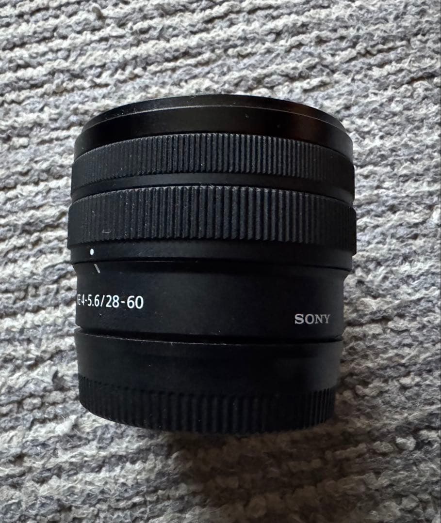 Sony FE 28-60mm F4-5.6標準ズームレンズ