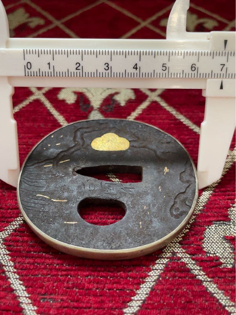 鉄製 鍔 鐔 木箱入り 金 象嵌 銀 覆輪 正阿弥銘 骨董 江戸 希少 脇差