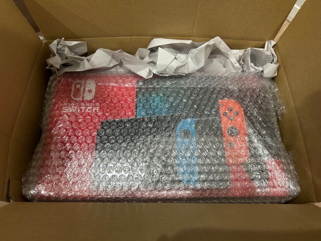 Nintendo Switch 本体 青/赤　(通常モデル)