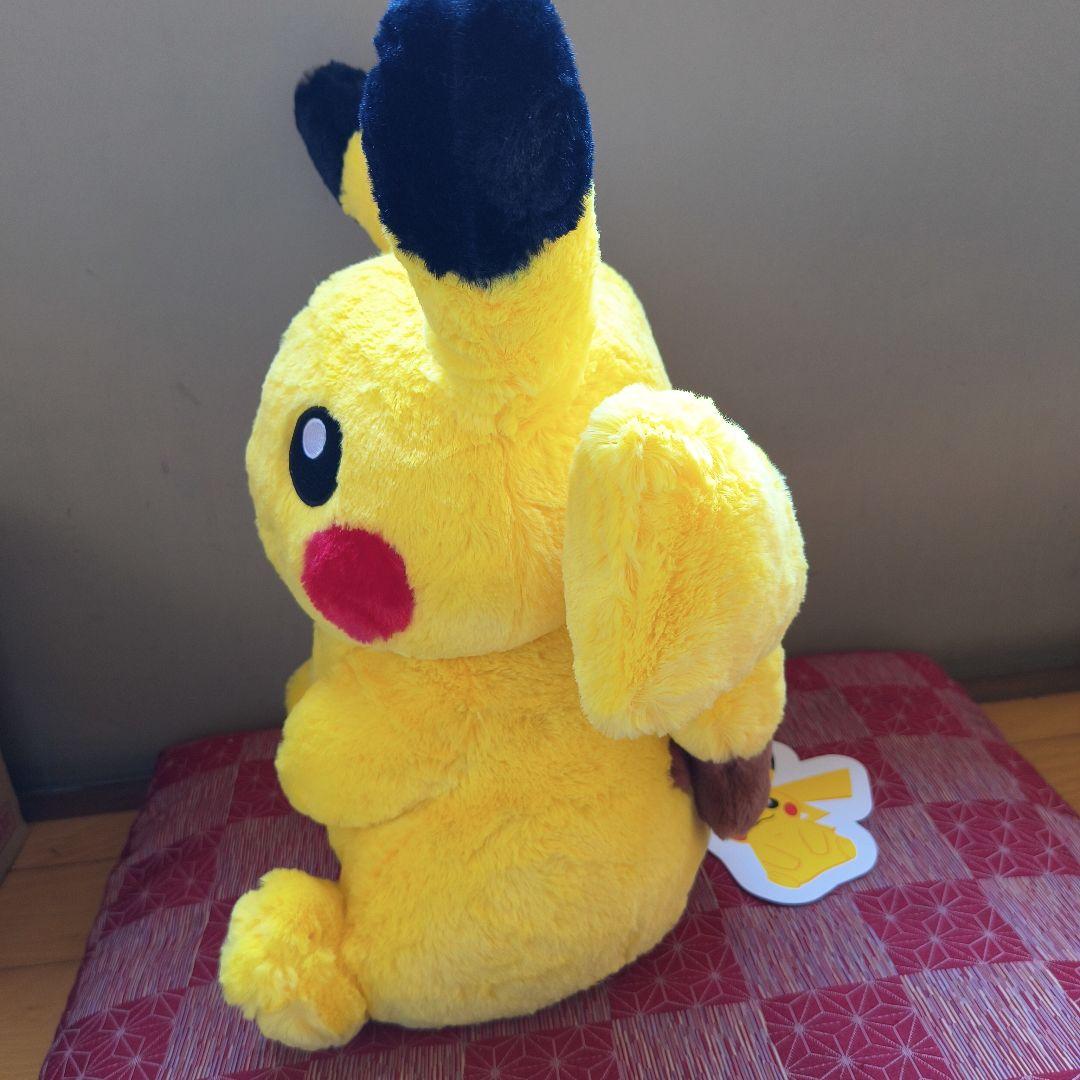 ポケモン　おっきいふわふわぬいぐるみ ピカチュウ　ポケモンセンター限定