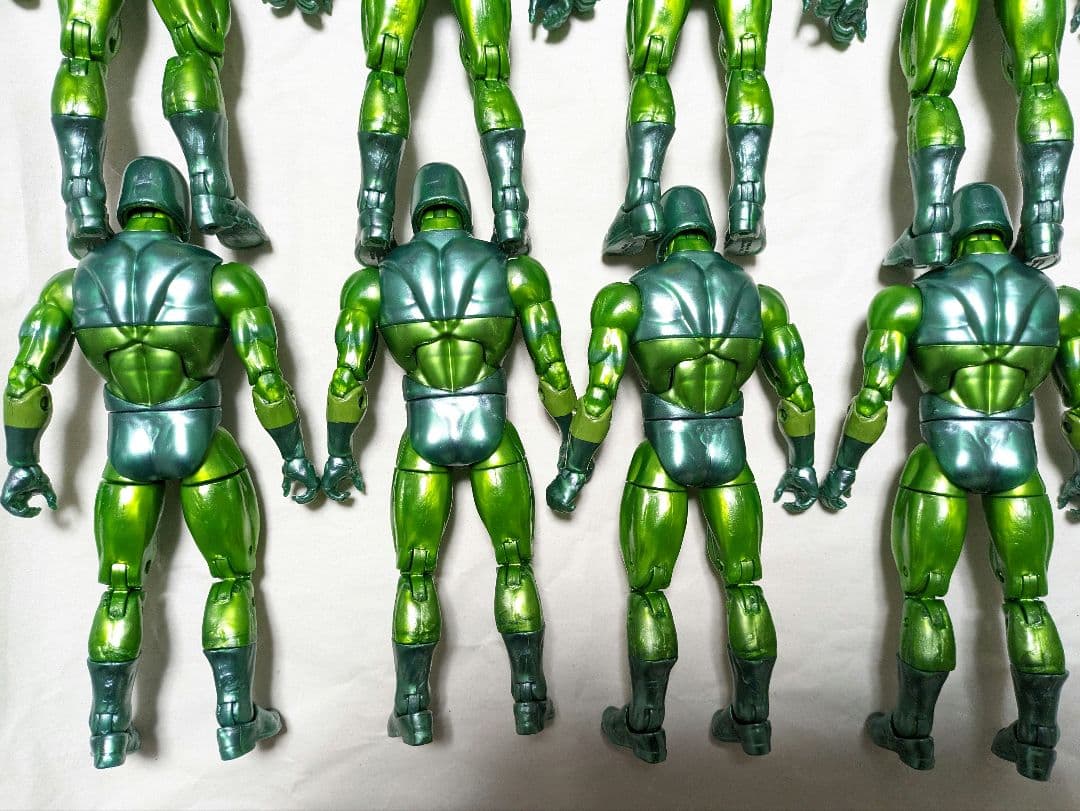 マーベルレジェンド・ヴォールトガーズマン12体セット