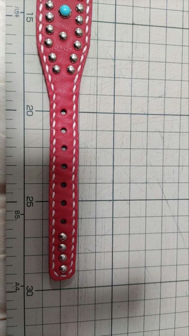 レザー首輪　革　革首輪　ハンドメイド　イタリアングレーハウンド　レザー　赤