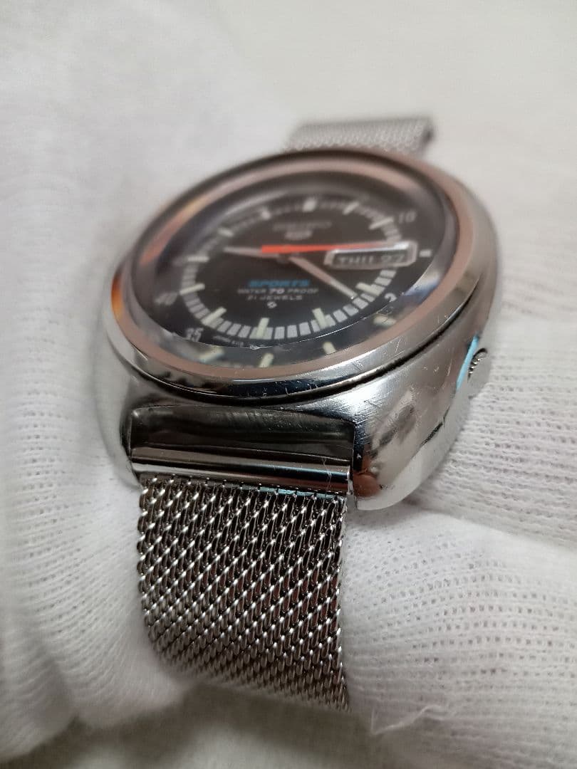 ヤ*カ様 SEIKO5　SPORTS　機械式自動巻　6119-8310　希少アン