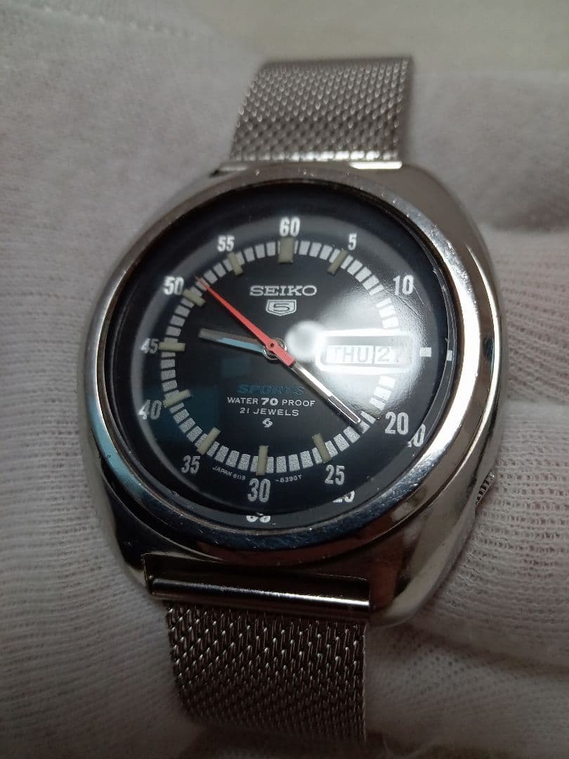 ヤ*カ様 SEIKO5　SPORTS　機械式自動巻　6119-8310　希少アン