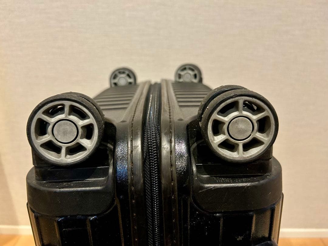 rimowa サルサ 30L スーツケース 旧ロゴ 機内持ち込み 4輪