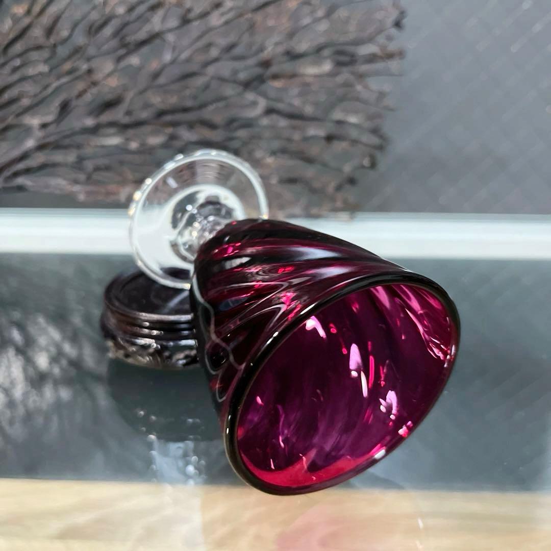 骨董　時代　希少金赤ガラス　モールガラス調　流線型　アイスコップ　ウラン ①